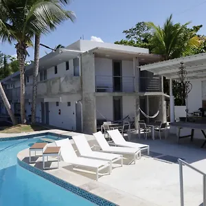 Hotel Viento, Dorado